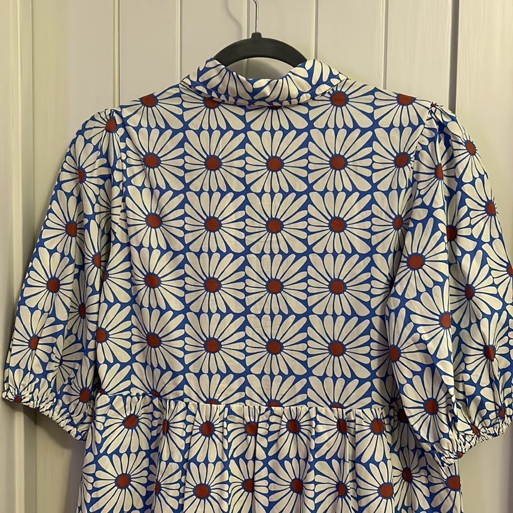 NWT Olivaceous Mod Daisy Tiered Baby Doll Shirt Dress, Size Medium - Picture 4 of 12